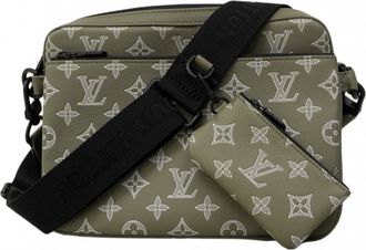 Louis Vuitton Green Olive Shoulder Bag (Pre-Owned)
