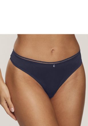 s.Oliver String S.OLIVER Pauline, Damen, Gr. 32/34, blau (dunkelblau), Spitze, Obermaterial: 81% Polyamid, 19% Elasthan, Unterhosen String, mit feiner Spitze u