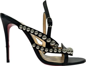 Christian Louboutin Christian Louboutin Galeria Studded Sandalenhakken in Zwart Leer