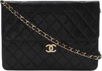 Chanel Pre-owned Cross Body Bags, female, Black, Size: ONE SIZE Pre-owned Matelasse Shoulder Bag