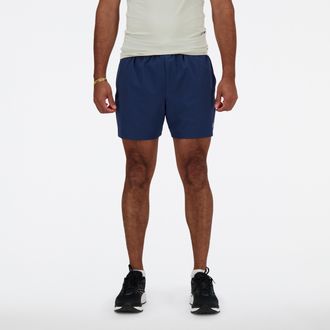 New Balance Laufshorts NEW BALANCE SPORT ESSENTIAL SHORT 5, Herren, Gr. XXL, N-Gr, blau (nb navy), Obermaterial: 100% Polyester, Hosen Laufshorts, aus Stretchmate