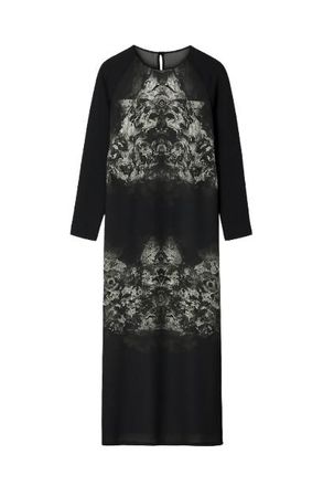 M&oacute;veis Conquista Zwarte midi-jurk met lange mouwen en artistieke monochrome print