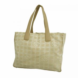 Chanel Beige Nylon Tote Bag (Pre-Owned)