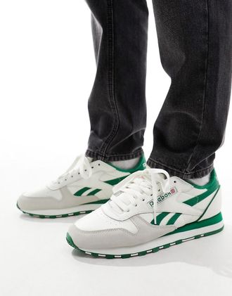 Reebok Classic Leather 1983 Vintage sneakers in white with green detail
