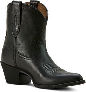 Ariat Maggie J Toe Short Western Boot in Black Night at Nordstrom Rack, Size 6.5
