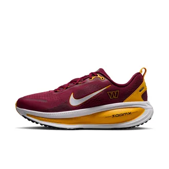 Nike Mens Vomero 18 (Washington Commanders) NFL Road Running Shoes in Red | IQ6045-600