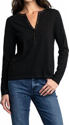 Lisa Todd Rainbow Stitch Henley Xo Tee In Black