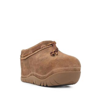 UGG Bucked Clog Slipper - Brown