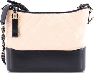 Chanel Bicolor Gabrielle Quilted Aged Calfskin Medium hobo bag - Zwart