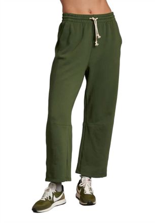 perfectwhitetee Fallon Fleece Barrel Leg Sweatpants In Fern