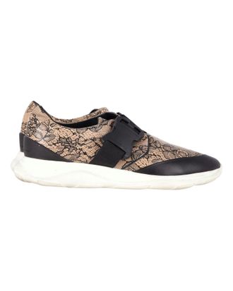 Christopher Kane Lace Pattern Sneakers in Beige Leather