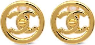 Chanel 1997 CC turn-lock button clip-on earrings - women - Gold Plated - One Size