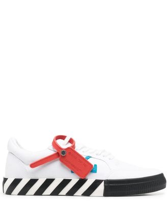 Off-white Arrows-appliqu&eacute; Vulcanized sneakers