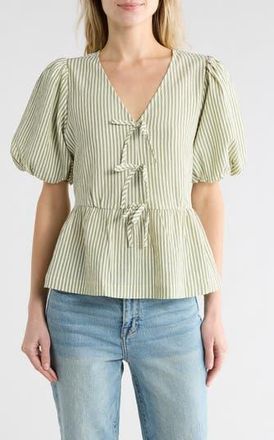 Chenault Bow Short Sleeve Seersucker Peplum Top in Green Ivory at Nordstrom Rack, Size X-Large