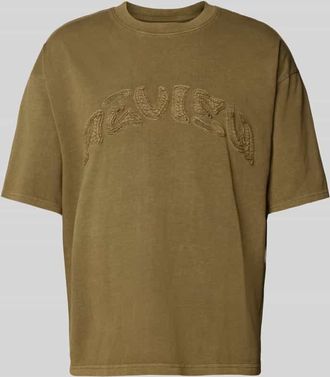 Review T-Shirt mit Label-Stitching in Oliv, Gr&ouml;&szlig;e L