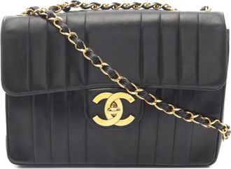 Chanel 1994-1996 CC Lambskin Vertical Quilt Flap Bag shoulder bag - Zwart