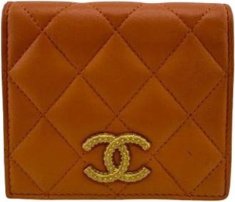 Chanel Pre-owned Wallets, female, Orange, Size: ONE SIZE Pre-owned Leather Wallet