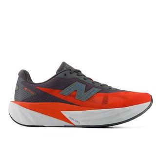 New Balance Hombre FuelCell Rebel v5 en Rojo/Gris, Talla 42.5