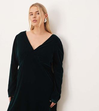 Nobody's Child Josie - Vestito corto verde scuro in velluto con scollo a V