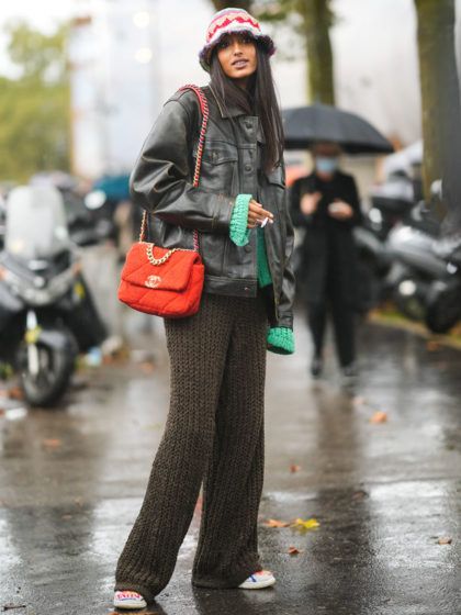 This winter’s trendiest trousers: Knit pants