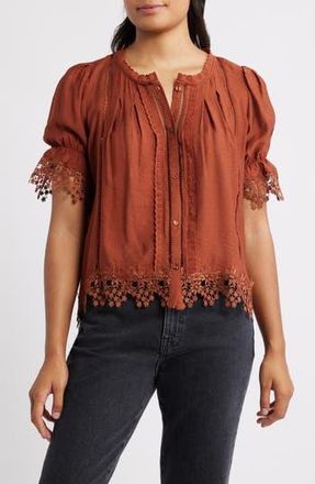 Bobeau Lace Accent Button-Up Top in Picante at Nordstrom Rack, Size Medium