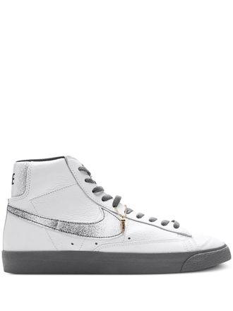 Nike Sneakers Blazer Mid 77 50 Years of Hip-Hop - Bianco