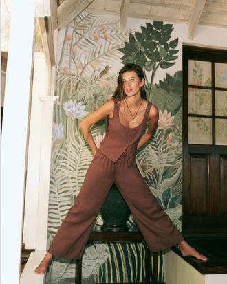 Vuori Clothing Trestles Twill Crop Top Wideleg Pants | Sable | XS, Size Extra Small