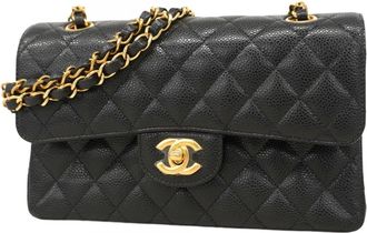 Chanel Grained Calfskin Shoulder Bag (Pre-Owned)