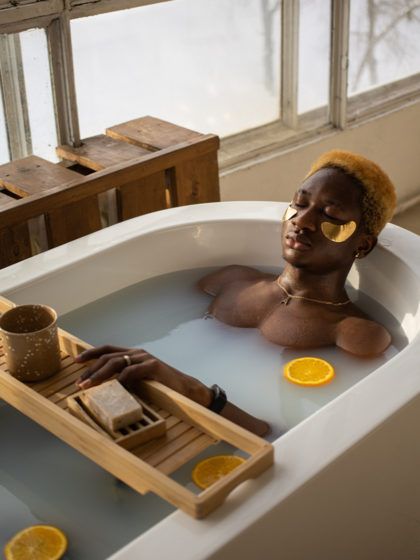 Treat yourself: Warum auch Männer Wellnessprodukte verwenden sollten