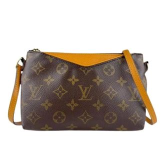 Louis Vuitton Pre-owned Cross Body Bags, female, Brown, Size: ONE SIZE Pre-owned Vintage Monogram Shoulder Bag