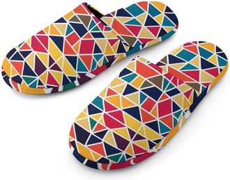 Generic Colorful Triangle Pattern Flannel Mens Slip-on Slippers Winter Warm House Shoes with Rubber Sole for Home Hotel
