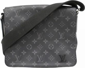 Louis Vuitton Black Shoulder Bag (Pre-Owned)