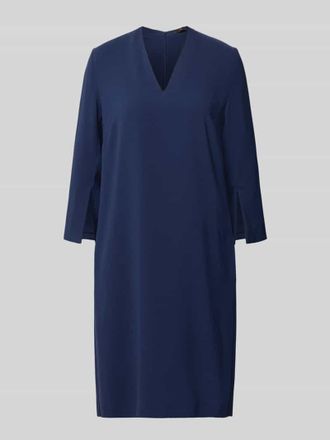 Windsor Relaxed Fit Kleid mit V-Ausschnitt in Bleu, Gr&ouml;&szlig;e 34