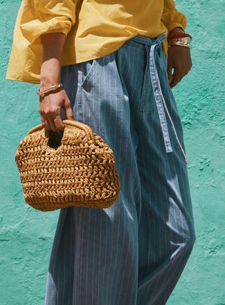 Simons Womens XL woven paper straw clutch