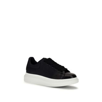 Alexander McQueen Oversized Leather with Patent Toe Sneaker - Black