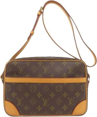Louis Vuitton Pre-owned Cross Body Bags, female, Brown, Size: ONE SIZE Pre-owned Cross Body Bag