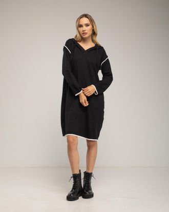 Tantra Loszittende gebreide jurk met biezen bij de zoom