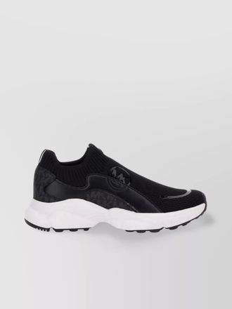 Michael Kors trainer sneaker pull tab