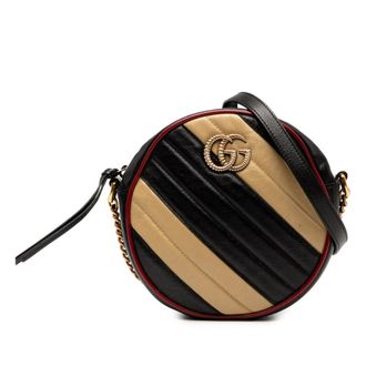 Gucci Pre-owned Gucci Mini GG Marmont Matelasse Leather Torchon Round Crossbody Ladies 550154 001998