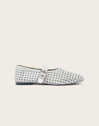 AllSaints Sabine - Ballerine in pelle intrecciata color argento con cinturino con fibbia dorata