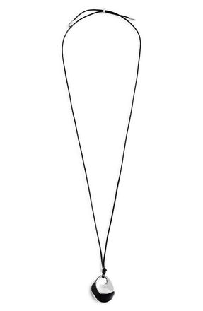 Mango Metal Pendant Necklace in Silver at Nordstrom