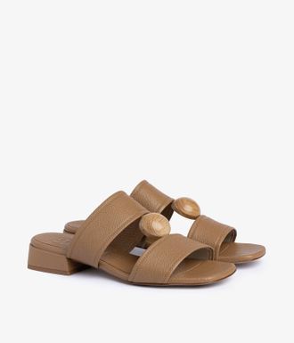 Pedro Garcia Slide sandal in beige leather | Eris | Fall-winter 26 |