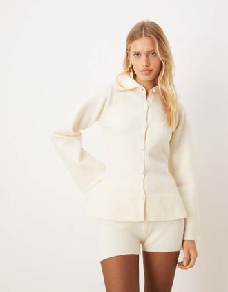 Pretty Lavish Cardigan in maglia color crema con colletto oversize in coordinato-Bianco