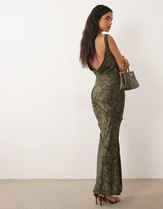 Asos Vestito lungo verde d&eacute;vor&eacute; con scollo ad anello e cuciture grezze