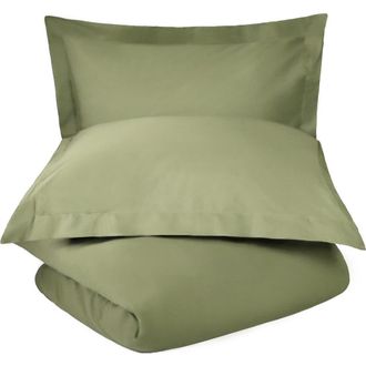 Superior Solid 800 Thread Count Sateen Duvet Cover & Shams Set in Hunter Green at Nordstrom Rack, Size King/california King