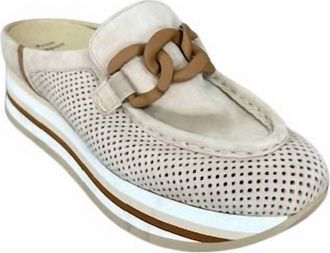 Softwaves Womens Carlisa Loafers In Cream Cognac