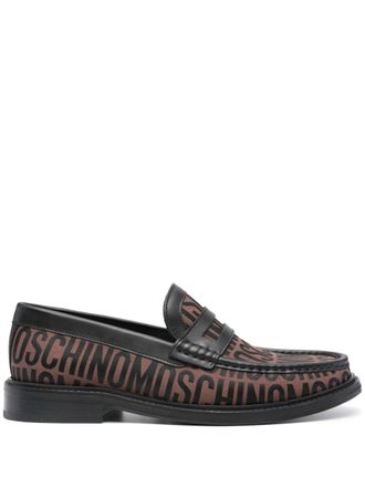 Moschino logo-jacquard canvas loafers - men - Fabric/Calf Leather/Calf Leather/Calf Leather - 42 - Brown