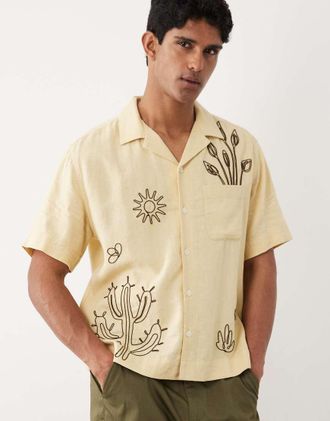 Abercrombie & Fitch Camicia a maniche corte gialla con ricamo resort-Giallo