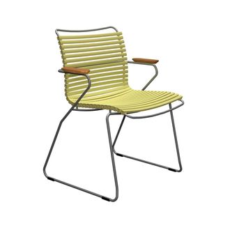 Houe CLICK Outdoor Dining Armlehnstuhl mit niedriger Lehne, lemon zest