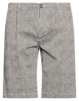 Officina 36 BOTTOMWEAR - Shorts & Bermuda Shorts on YOOX.COM